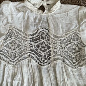 Free People lace insert tunic size xs in off white. Very good condition